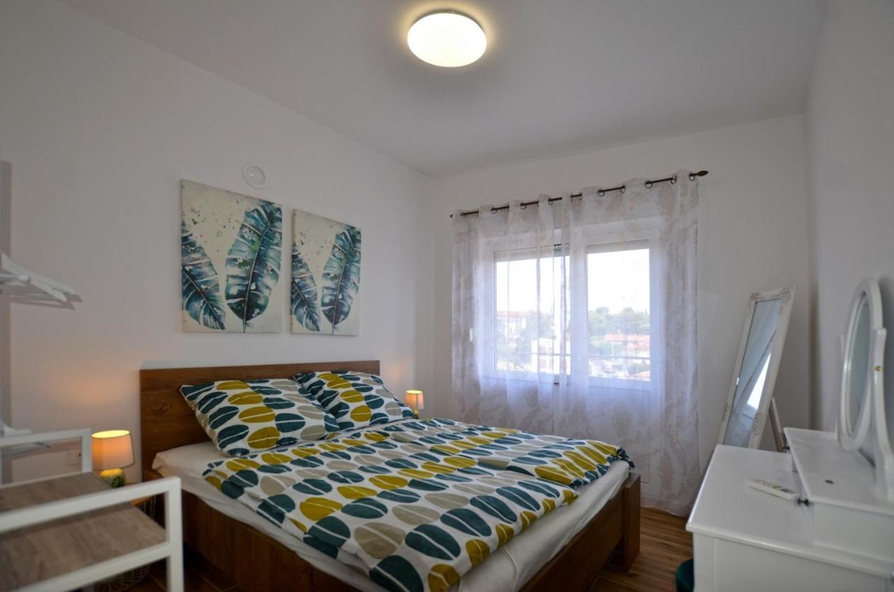 Sarah Apartment Rovinj Exterior photo
